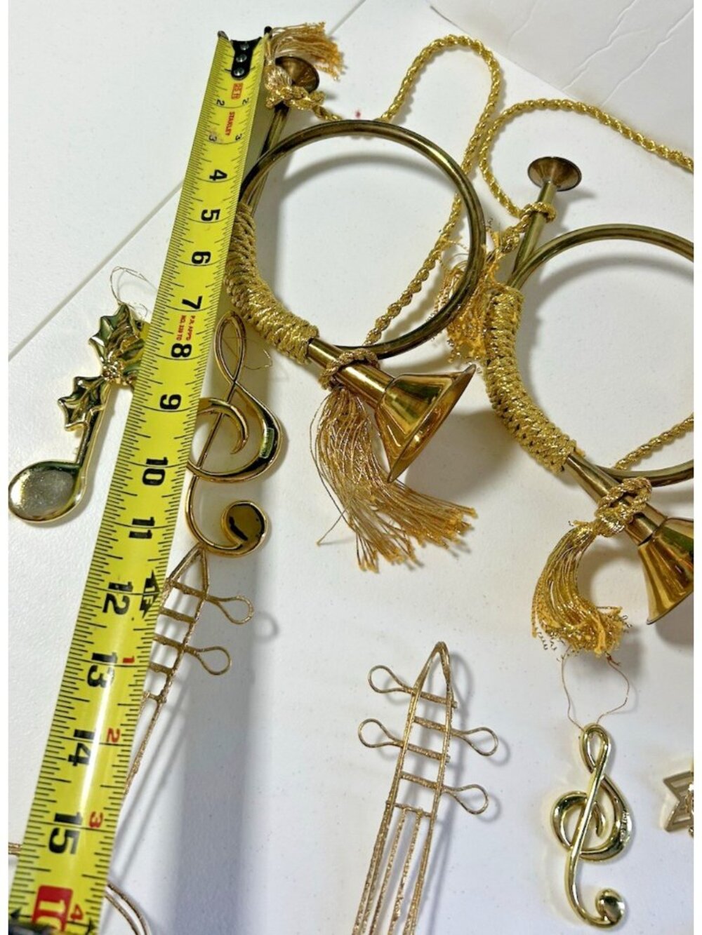 Vintage Lot of 24 Gold Metallic Musical Instrument Themed Christmas Ornaments - Picture 8 of 12